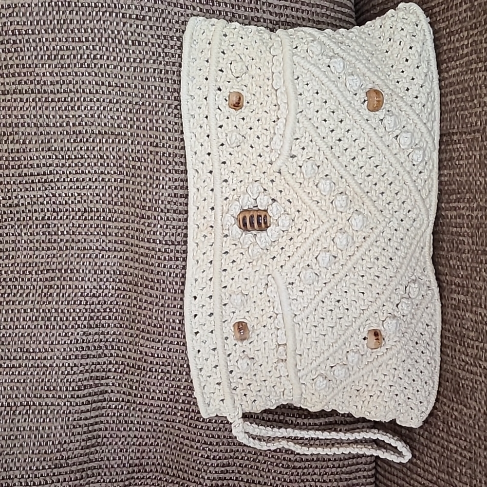 Cream colored crochet and macrame handbag, 12" x 8"